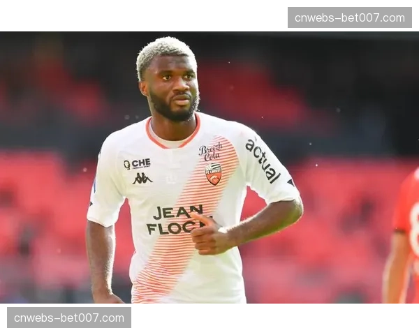 洛里昂的保级困局：进攻乏力与防守漏洞如何解决？